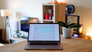 Rozwój i Tendencje w UX Designie: Wnikliwy Blog o Projektowaniu